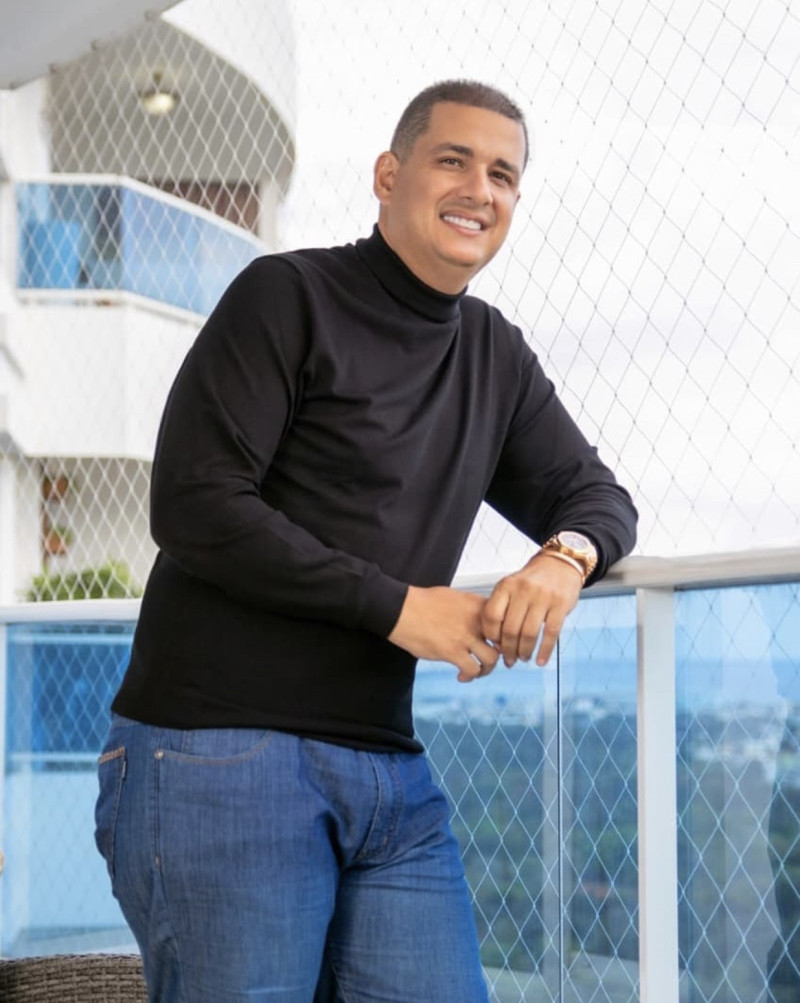 Julio M. Lama — referencia de bienestar
